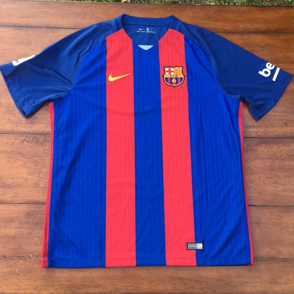 Nike Other - Barcelona Men’s Jersey size XL